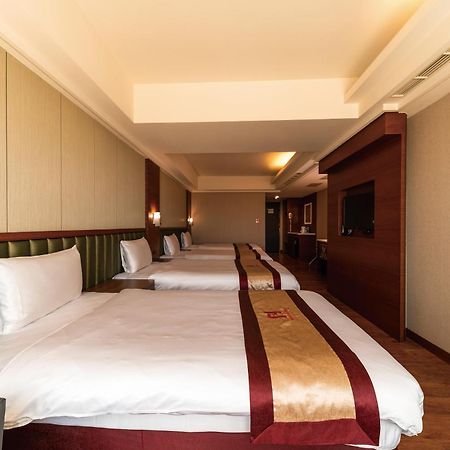 Fish Hotel T'ai-tung Chambre photo
